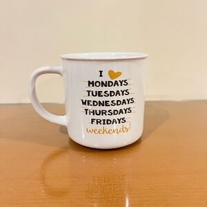 I 🧡 WEEKENDS Coffee Cup.